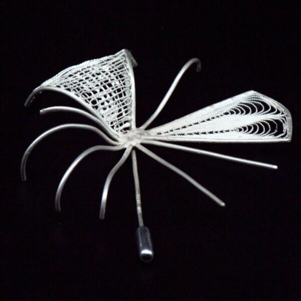 Contemporary Filigree and Wire Brooch side