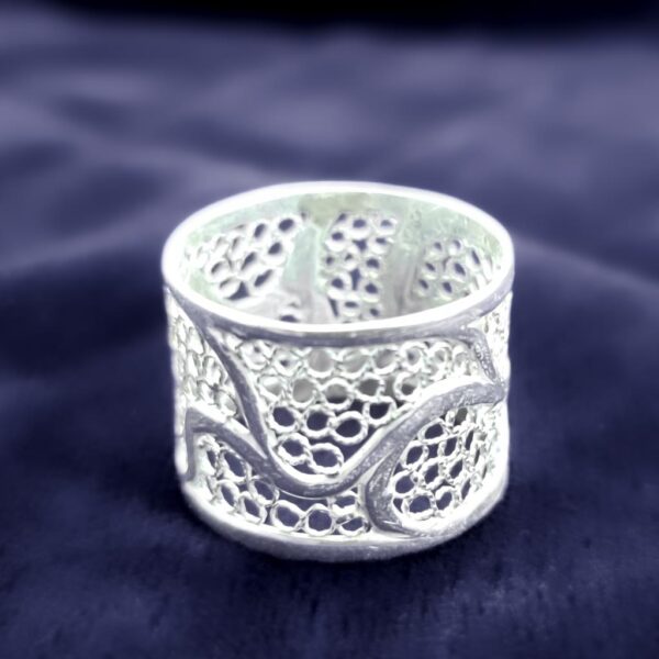 Organic Filigree Wedding Band