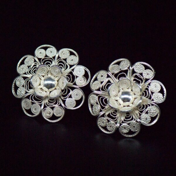 Elegant floral silver filigree bridal earrings front view