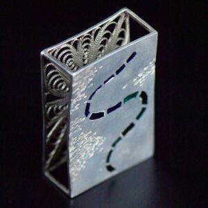 plique-a-jour enamel silver filigree sculpture left