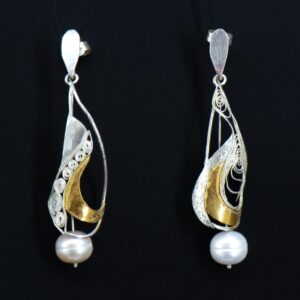 Sailing jewellery medium sail pink pearl